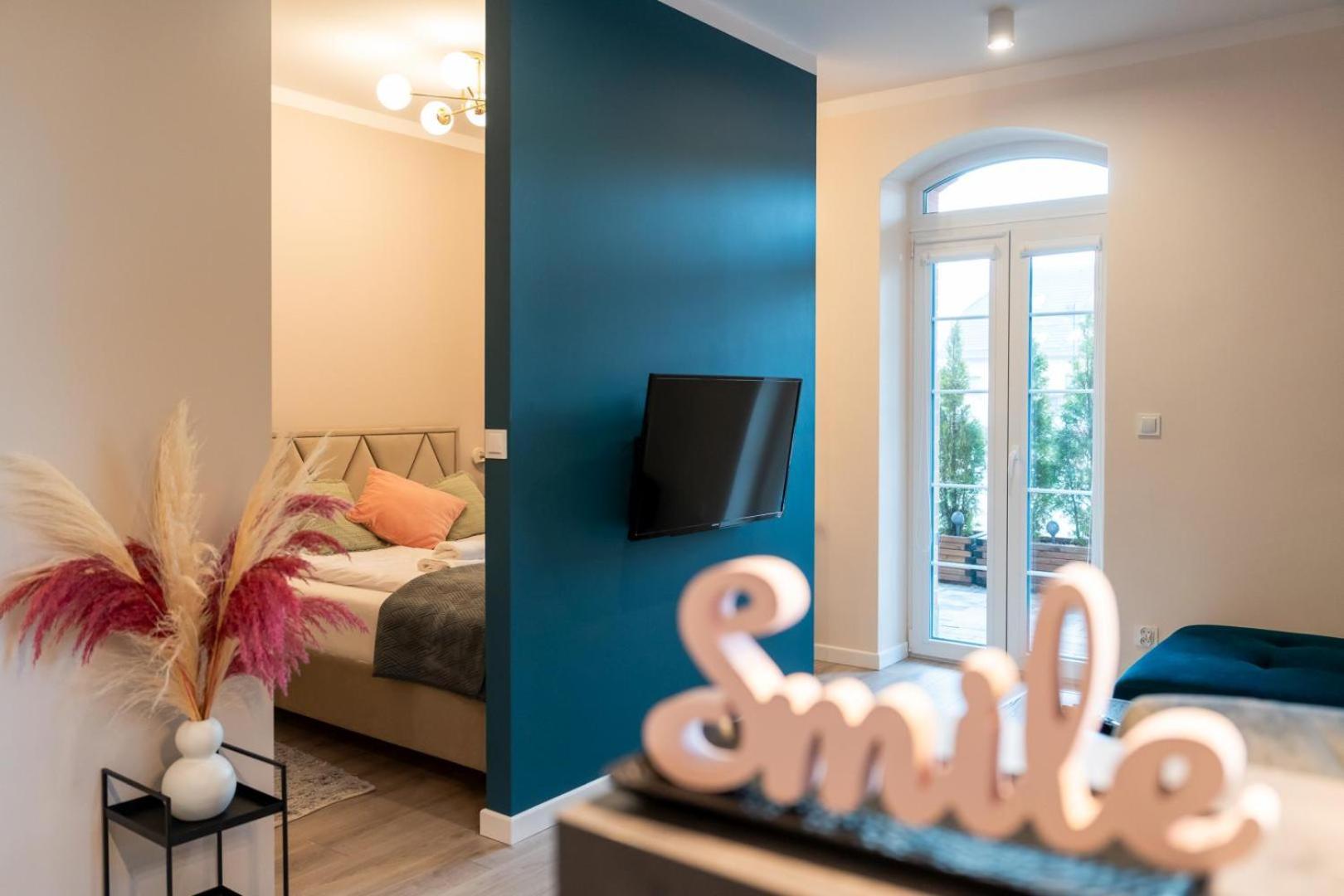 ילנייה גורה Apartament Smile - Z Prywatnym Monitorowanym Parkingiem By Spaceapart מראה חיצוני תמונה